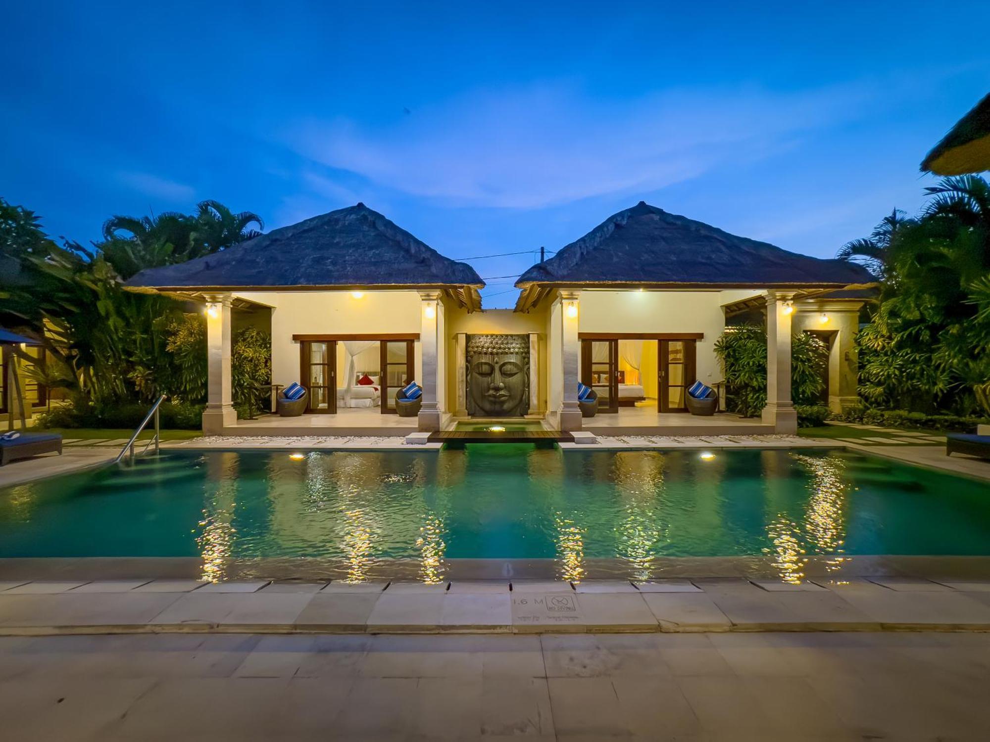 Villa Bugis Drupadi Seminyak ห้อง รูปภาพ